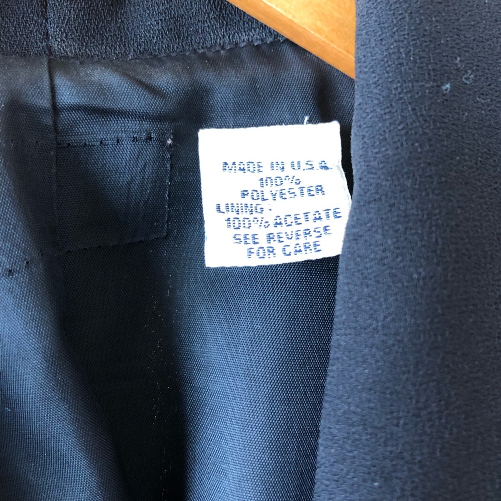 Black Fitted Polyester Dress - image 2